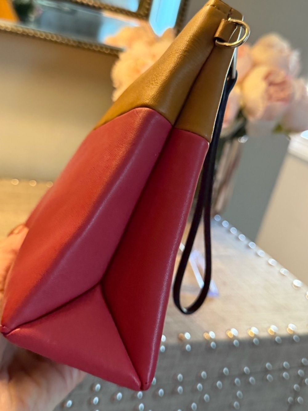 Coach Two-Tone Leather EUC Wristlet Pouch in Hot Pink and Tan - Picture 5 of 8
